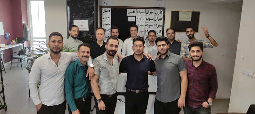 عکس گروه بزرگ املاک کارو در شهر فردیس