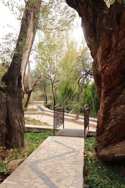 عکس پارک سعدی در چشمه رسول اقلید