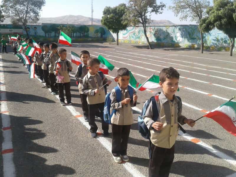 عکس دبستان و پیش دبستانی شهید باهنر میانه در شهر میانه
