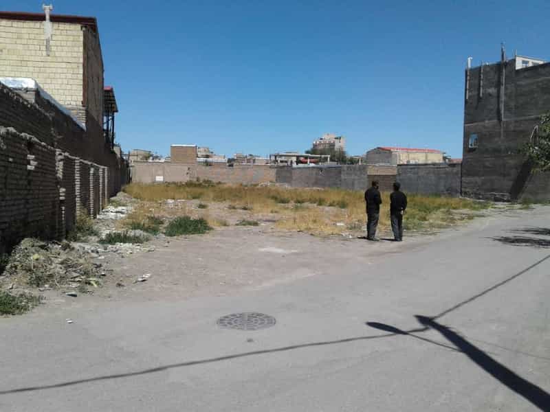 عکس دبستان و پیش دبستانی شهید باهنر میانه در شهر میانه