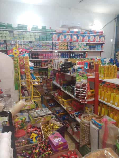 عکس فروشگاه عراقی در شهر میانه