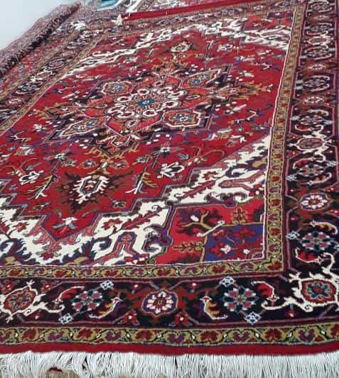عکس فرش فروشی نجفی در شهر میانه
