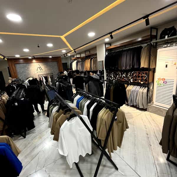 عکس پوشاک آقایان آریا دی در شهر فردیس