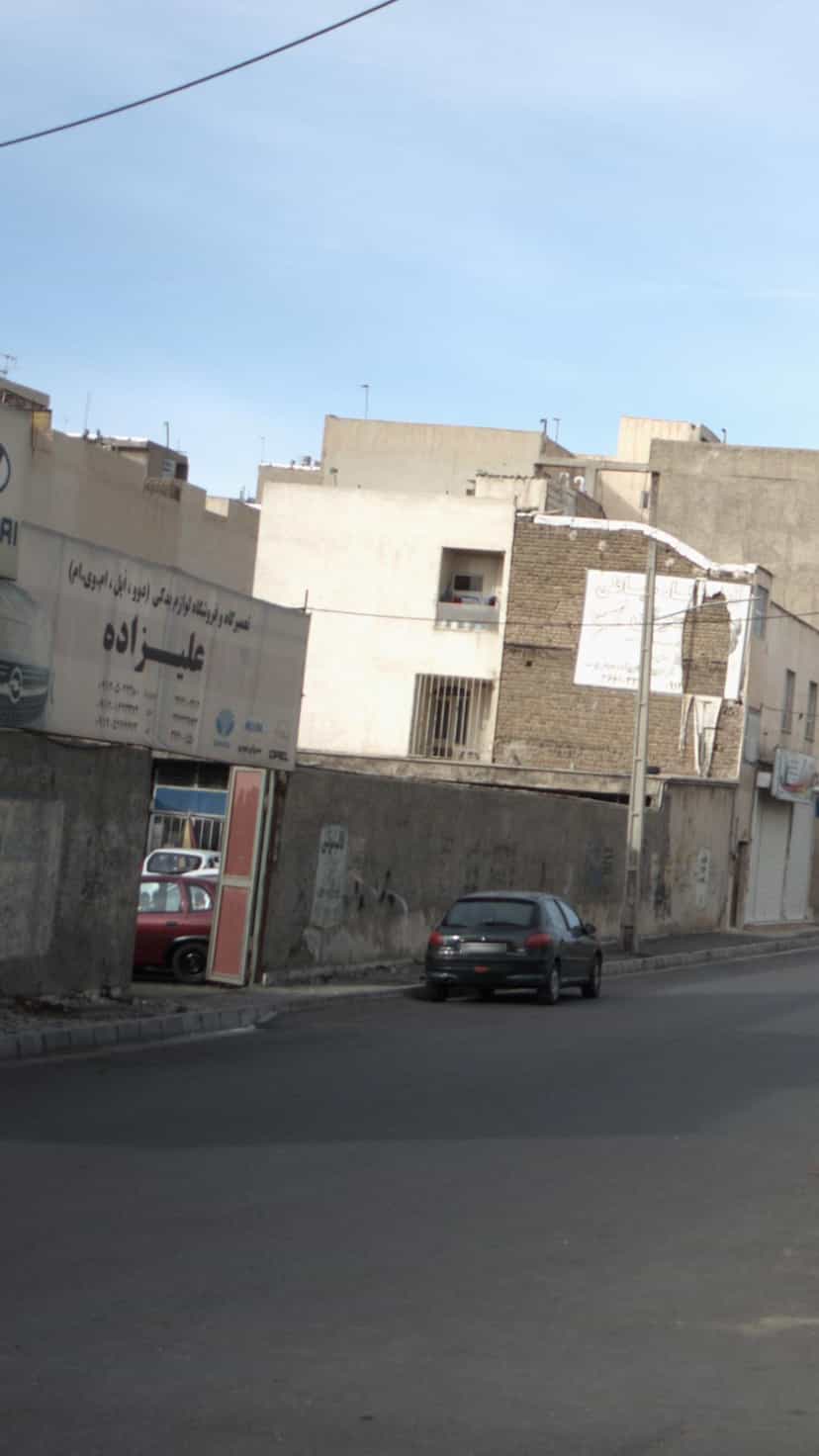 عکس تعمیرگاه و فروشگاه لوازم یدکی علیزاده در شهر فردیس