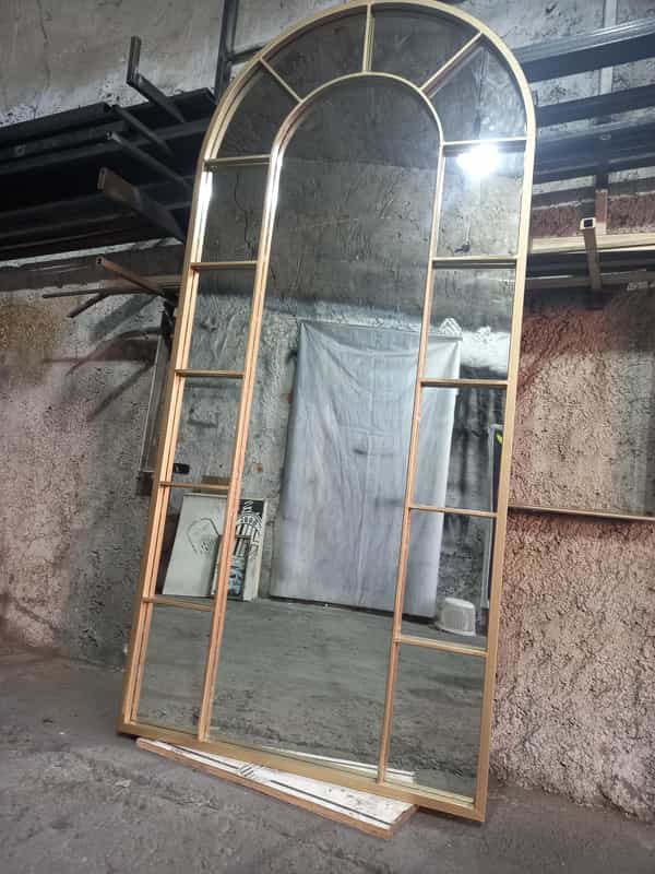 عکس مبلمان و دکوراسیون پولاد سازه در فرامرزیه فردیس