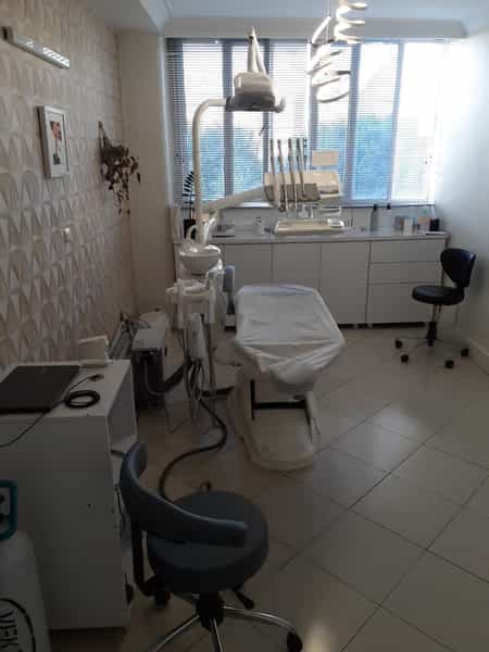 عکس دکتر آزاده میرزایی 
