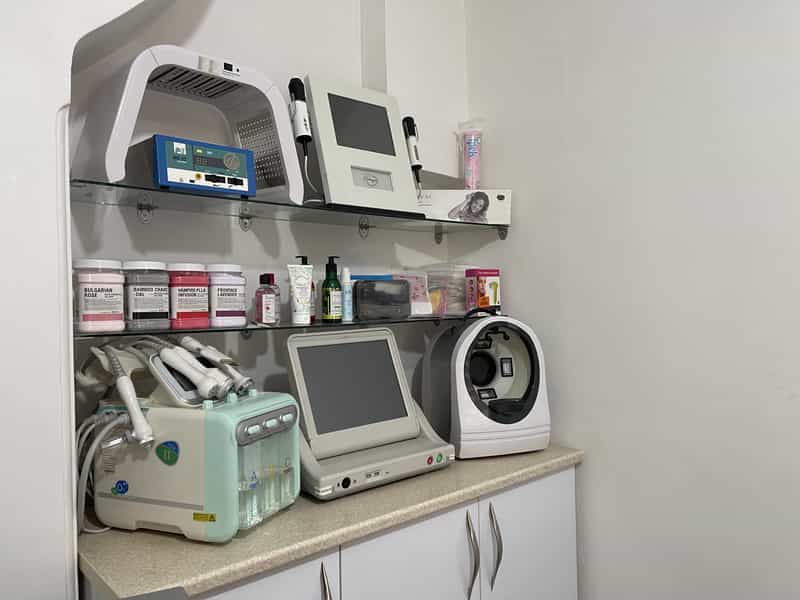 عکس کلینیک لیزر و زیبایی آسلی در شهر فردیس