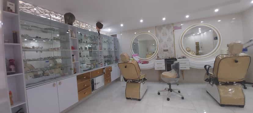 عکس آرایشگاه گل رز در فاز یک شهرک ناجی آباد کاشان