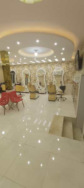 عکس آرایشگاه گل رز در فاز یک شهرک ناجی آباد کاشان