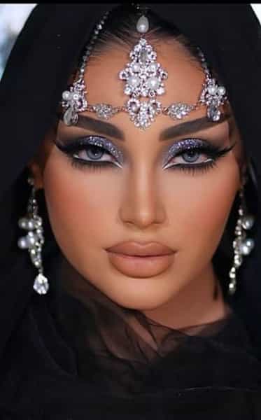 عکس سالن زیبایی سارا سالار میدان کهنه کاشان