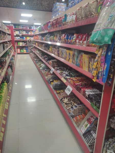 عکس فروشگاه تخفیفی نوین مارکت در قدس کازرون