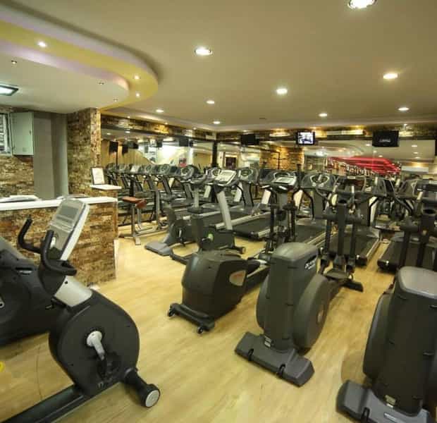 عکس باشگاه بدنسازی هدف در حضرتی کازرون