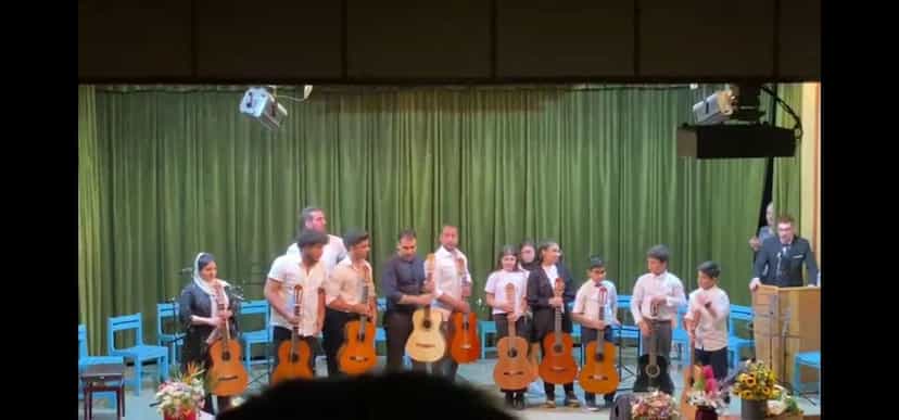 عکس آکادمی موسیقی