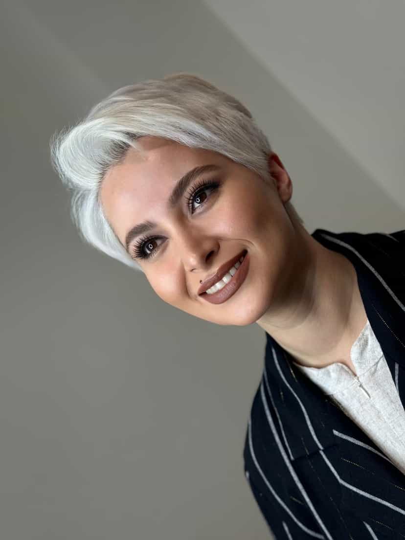 عکس آرایشگاه زنانه مون بيوتی