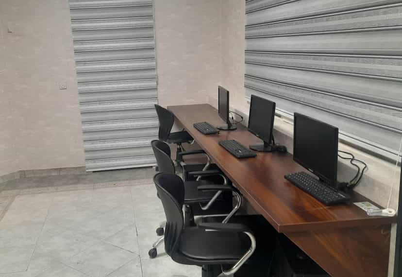 عکس آموزشگاه فنی حرفه ای ققنوس دانایی