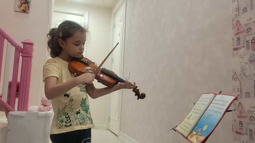 عکس تدریس خصوصی ویولن - الناز شهرجردی