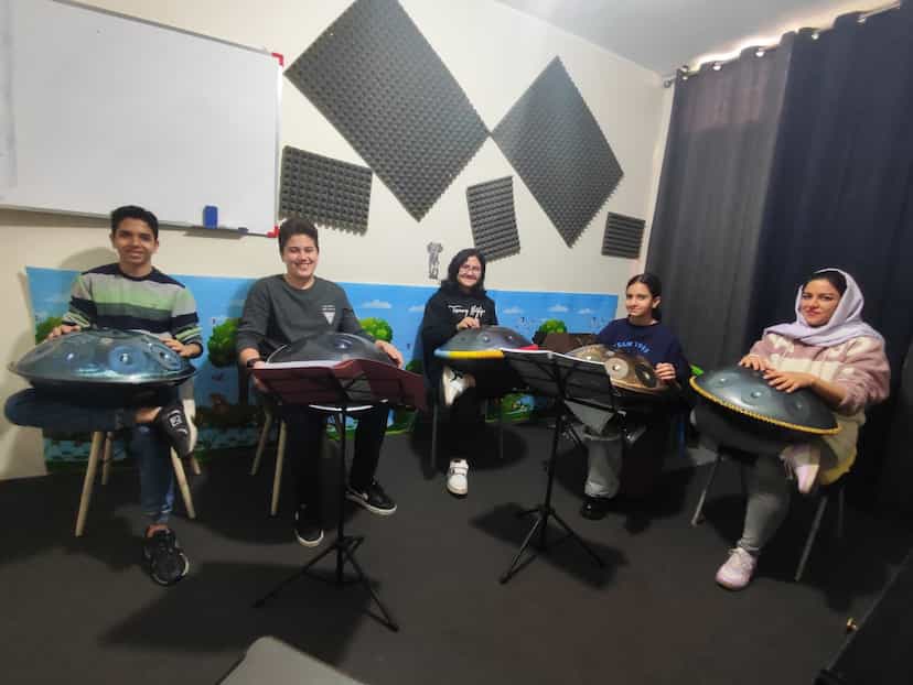 عکس آموزشگاه موسیقی آوای خیال