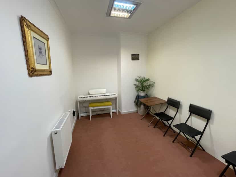 عکس آموزشگاه موسیقی سخن