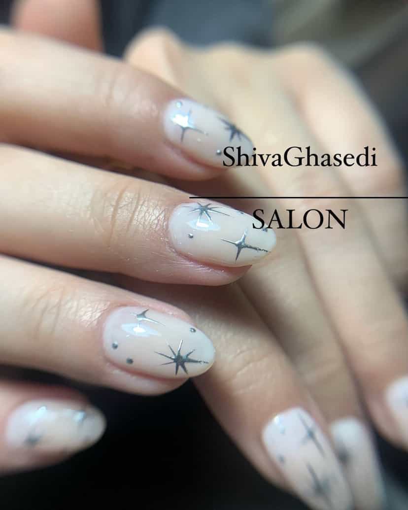 عکس خدمات تخصصی ناخن شیوا قاصدی