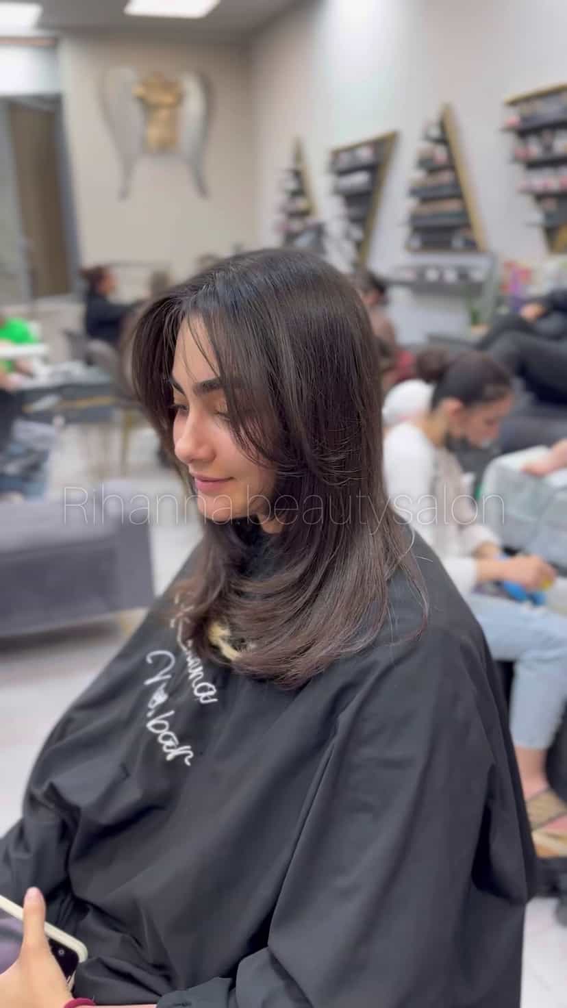 عکس سالن زیبایی و آرایشگاه زنانه ریحانا