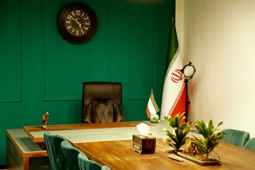 عکس وکلای بنیاد حق