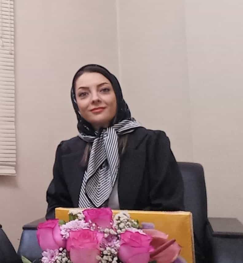 عکس وکیل پایه یک دادگستری منصوره روستائی