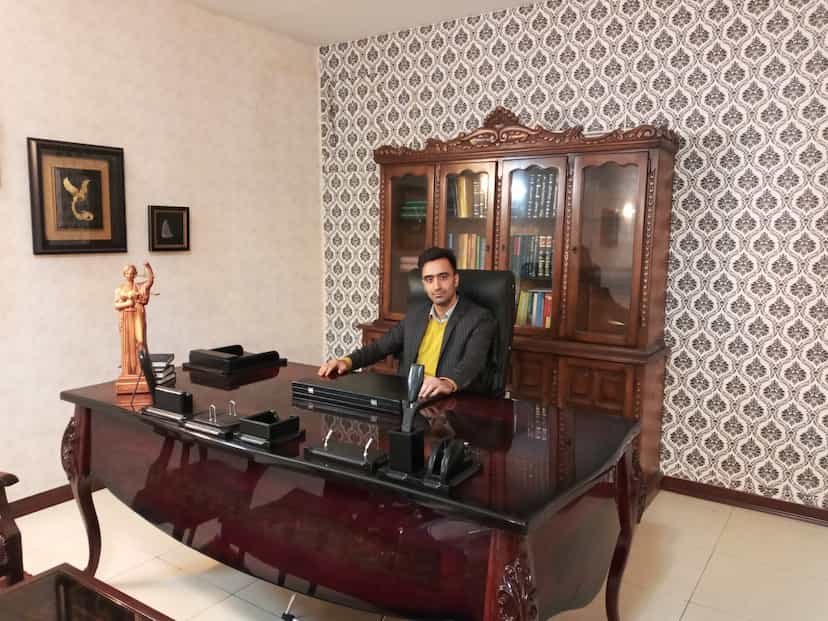 عکس گروه وکلای حقوقی اکباتان