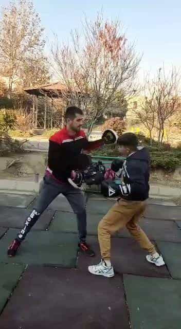 عکس مربی خصوصی بوکس ، بدنسازی (حسین رضایی)