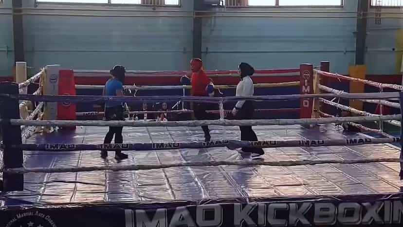 عکس مربی رزمی بانوان_مربی بوکس,ووشو،کراسفیت