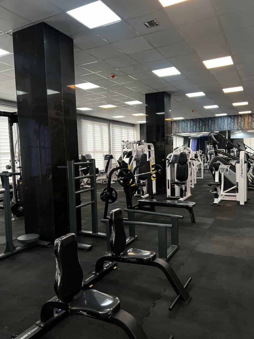 عکس باشگاه بدنسازی sense plus بانوان آقایان