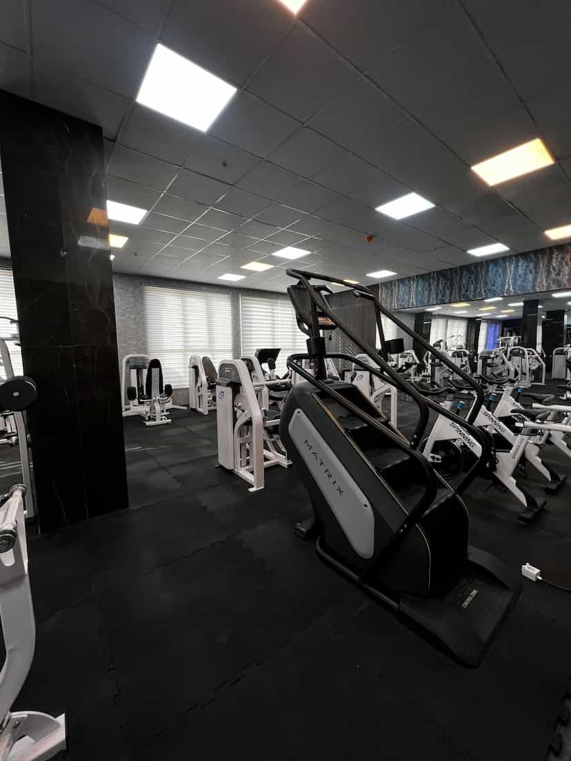 عکس باشگاه بدنسازی sense plus بانوان آقایان