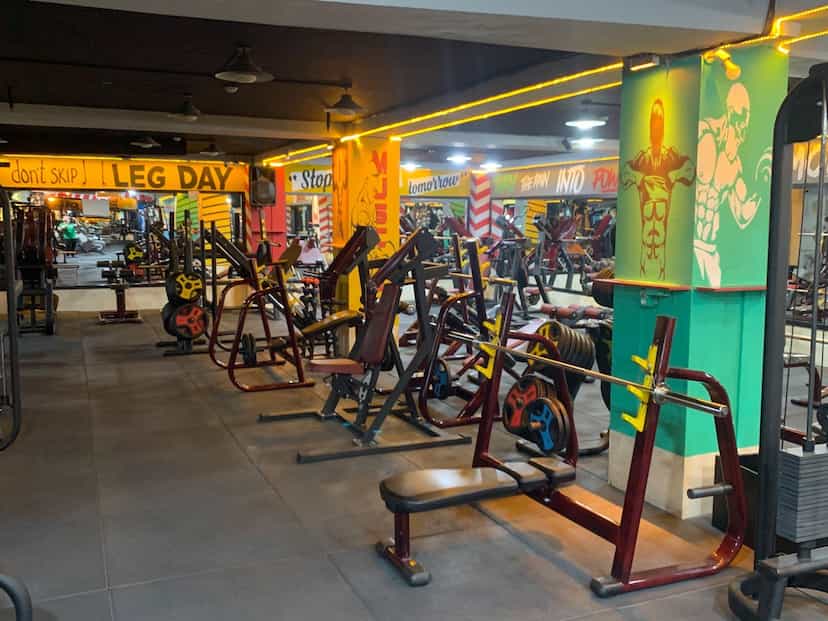 عکس باشگاه بدنسازی ستاره پارس _آقایان-بانوان