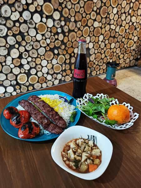 عکس چلوکباب دلووان در فردوسی بجنورد