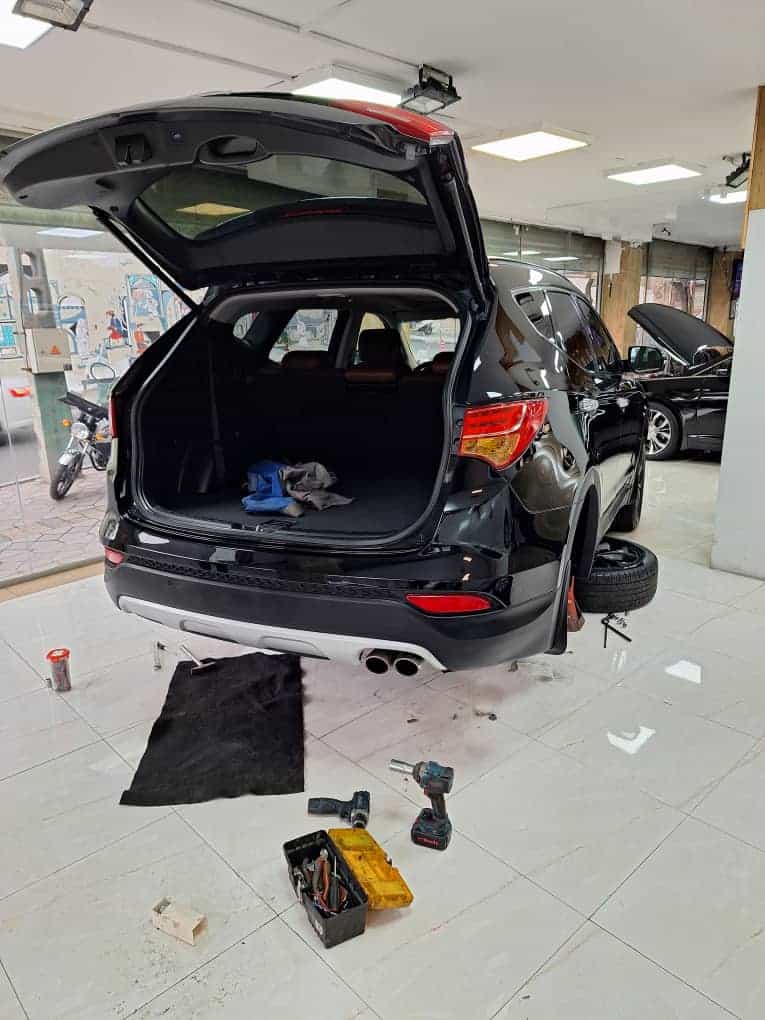 عکس مکانیکی خودرو سیار، باطری سازی سیار،حمید