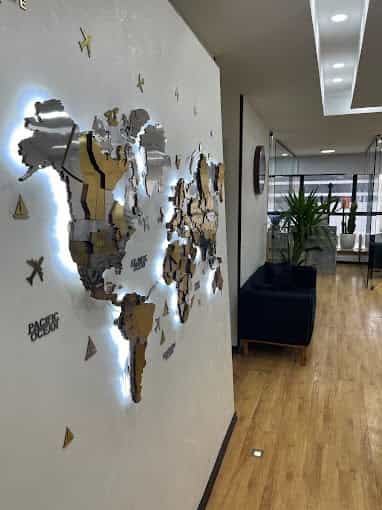 عکس اژانس هواپیمایی خوارزم سیر