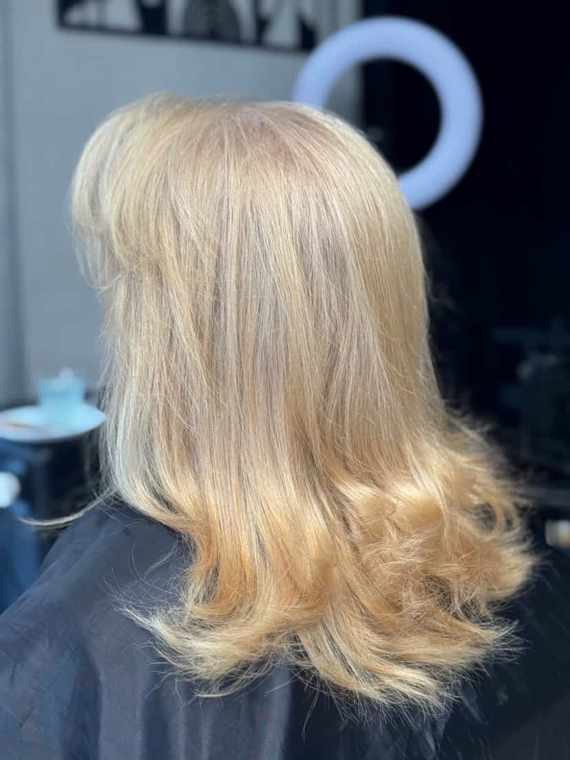 عکس سالن زیبایی لی دیا