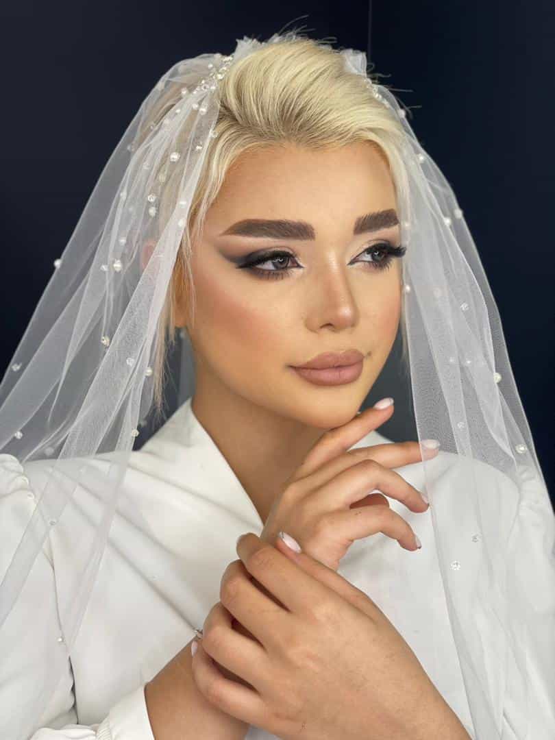 عکس سالن زيبايي حورا