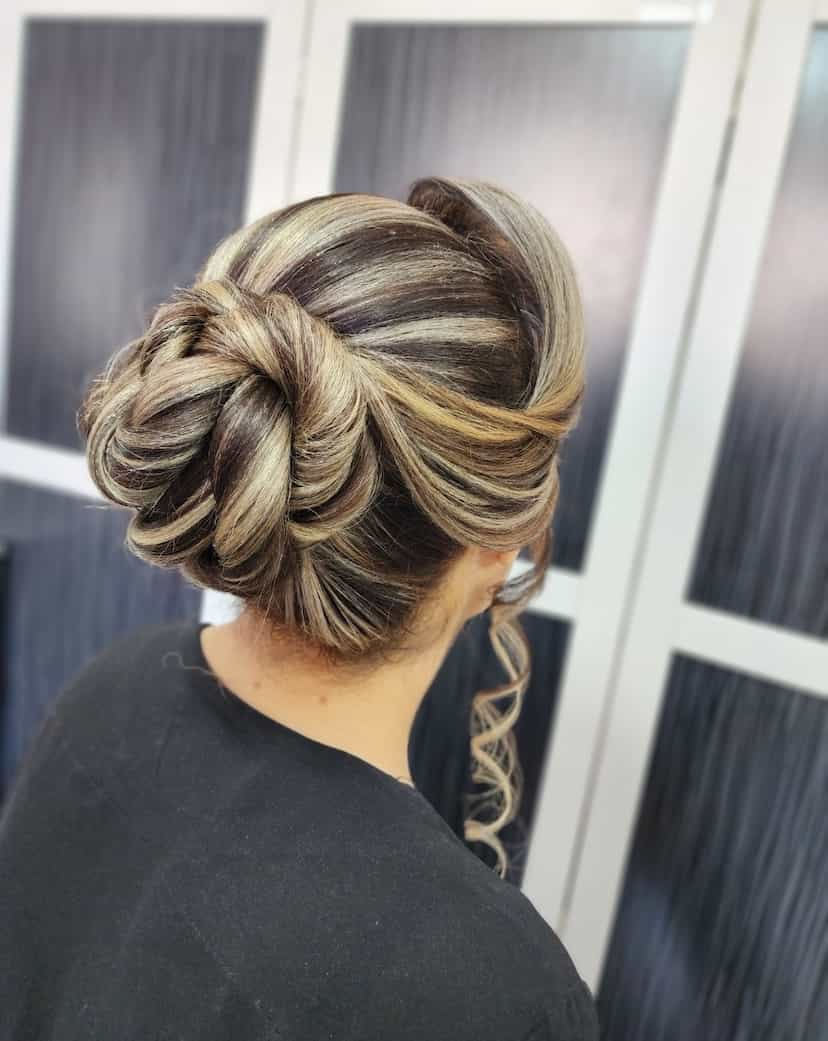 عکس سالن زیبایی و آموزشگاه زهرا جوکار