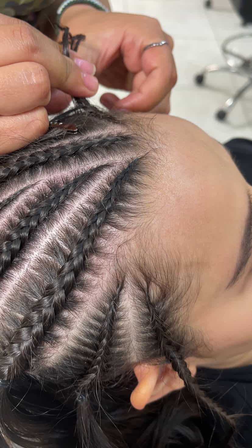 عکس سالن زیبایی و آموزشگاه آرایشگری هنگامه