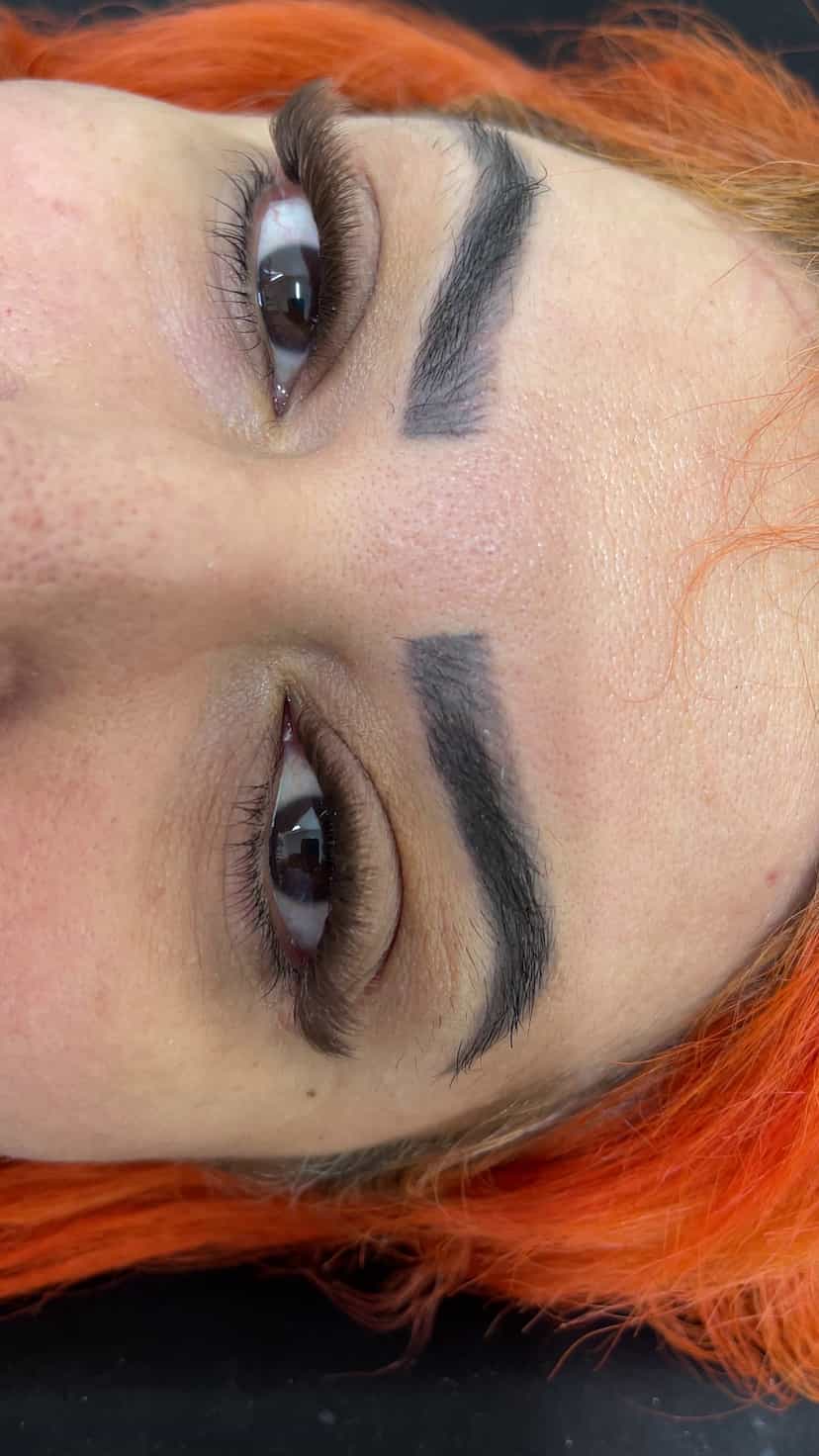 عکس سالن زیبایی و آموزشگاه آرایشگری هنگامه