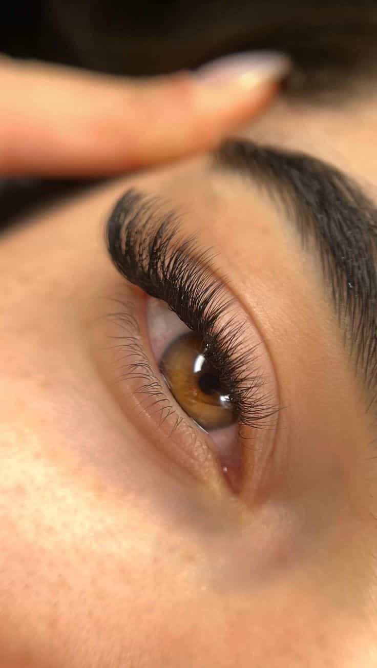 عکس مرکز ناخن و مژه نارسیس