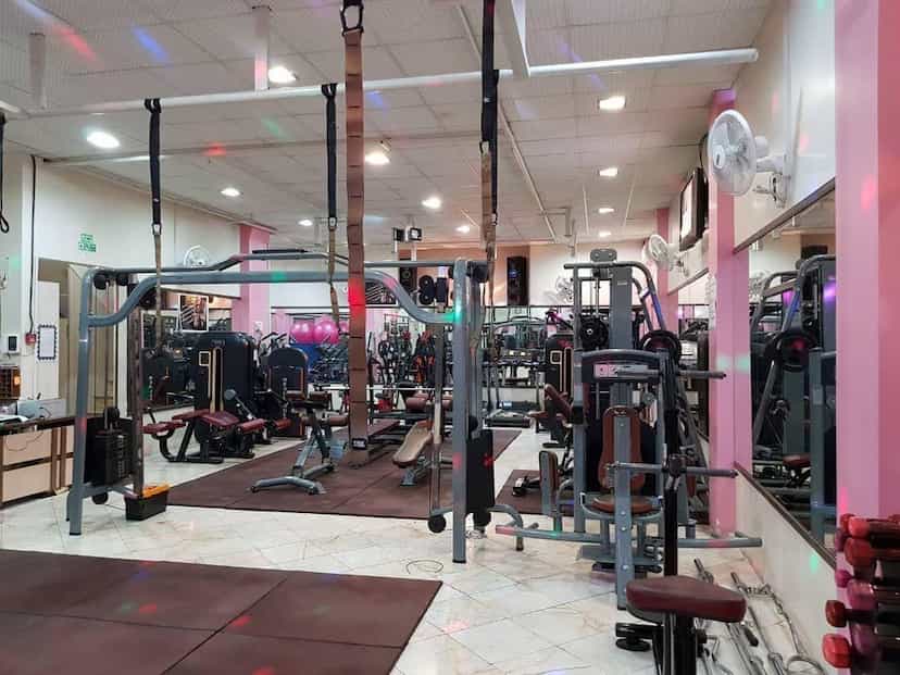عکس باشگاه ورزشی بانوی برتر