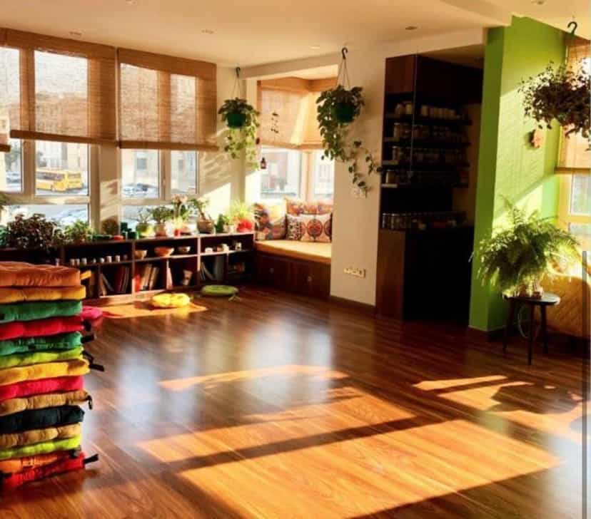 عکس باشگاه یوگا آناندا