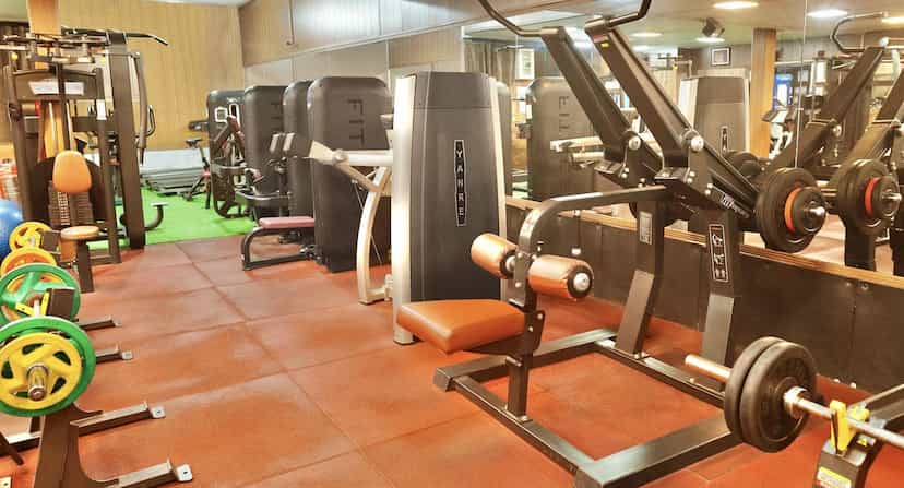 عکس باشگاه بدنسازی طنین