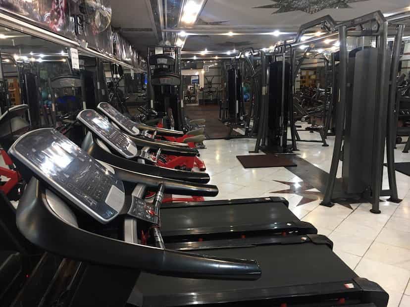 عکس باشگاه بدنسازی پارسیان نور