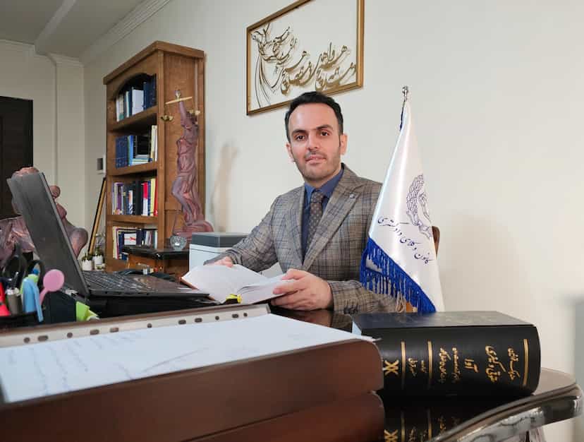 عکس دفتر وکالت و مشاوره حقوقی وکیلانه