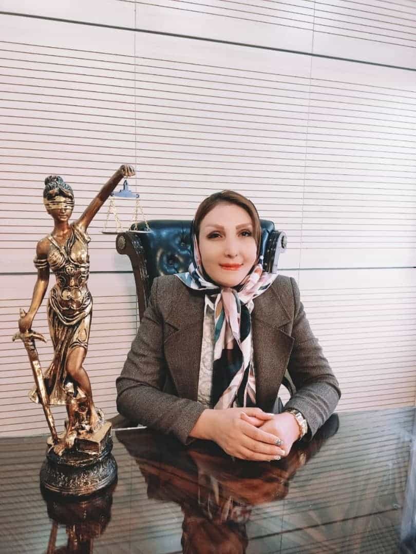 عکس دفتر وکالت زیور دواشی