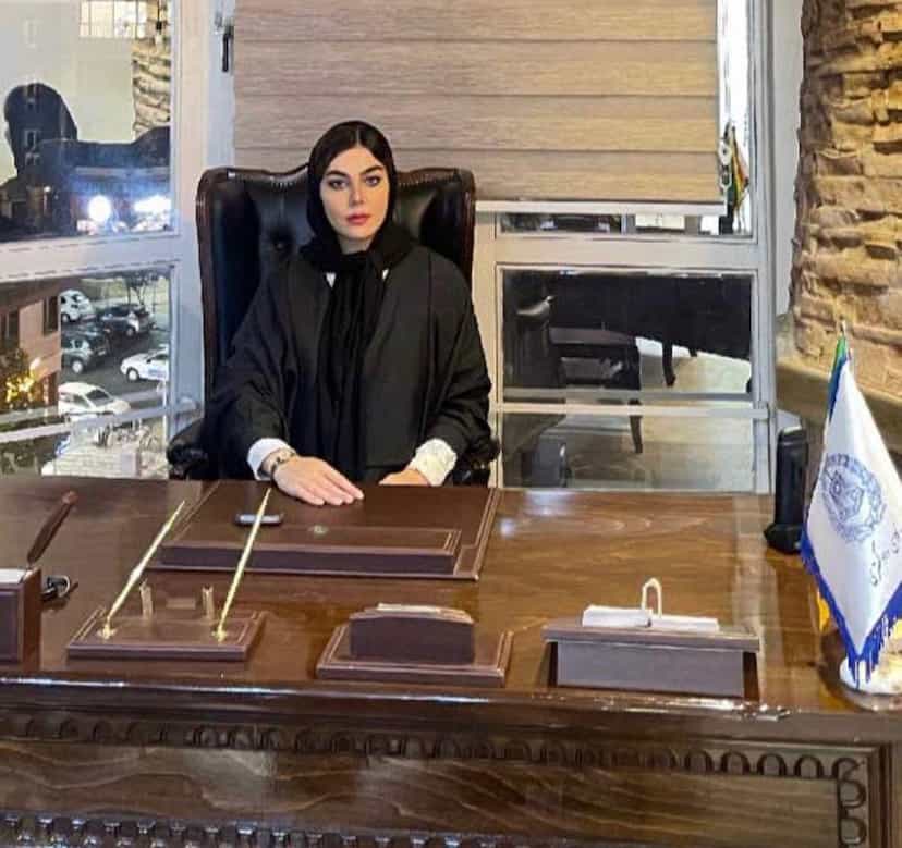 عکس وکیل پایه یک سعادت آباد