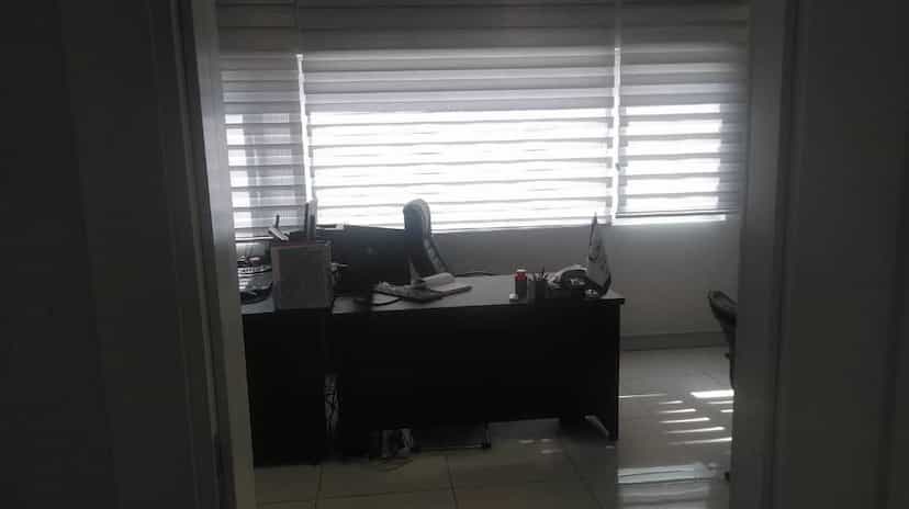 عکس خدمات مسافرتی و گردشگری باراژ