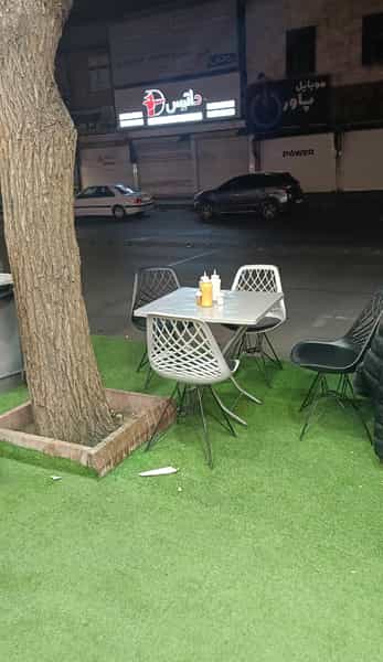 عکس فست فود دو لپی در زر افشان اسلام‌شهر